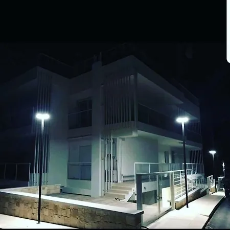 Duesse Luxury Apartament * بولينيانو آ ماري