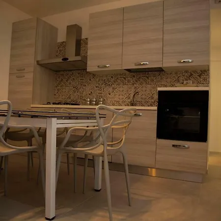 Duesse Luxury Apartament شقة بولينيانو آ ماري